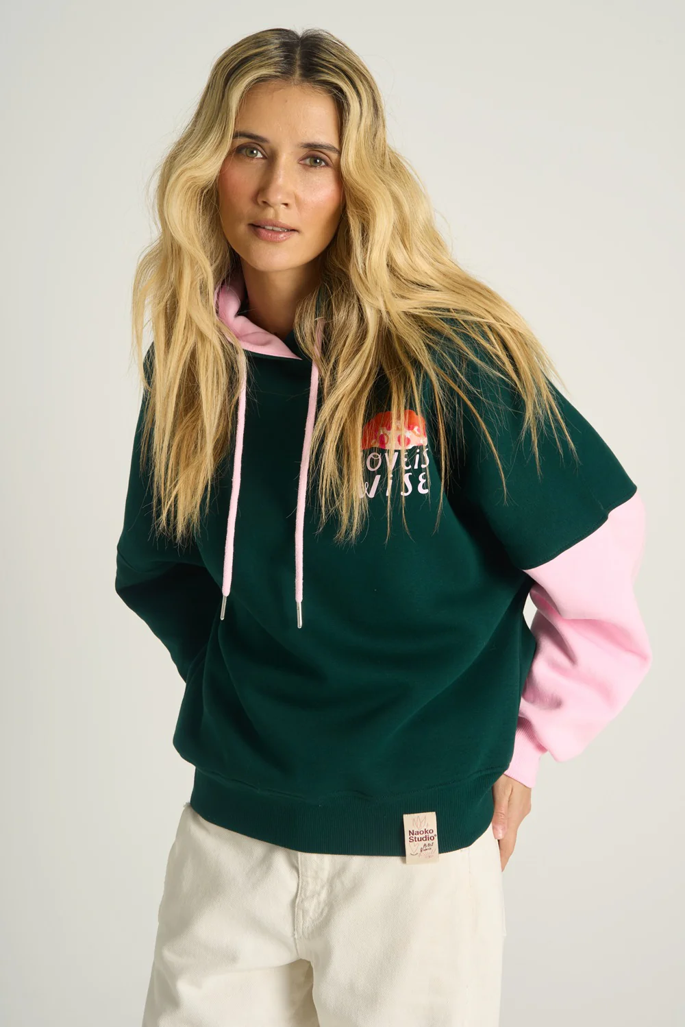 Bluza z kapturem Wise Love x Loveis Wise - Image 8
